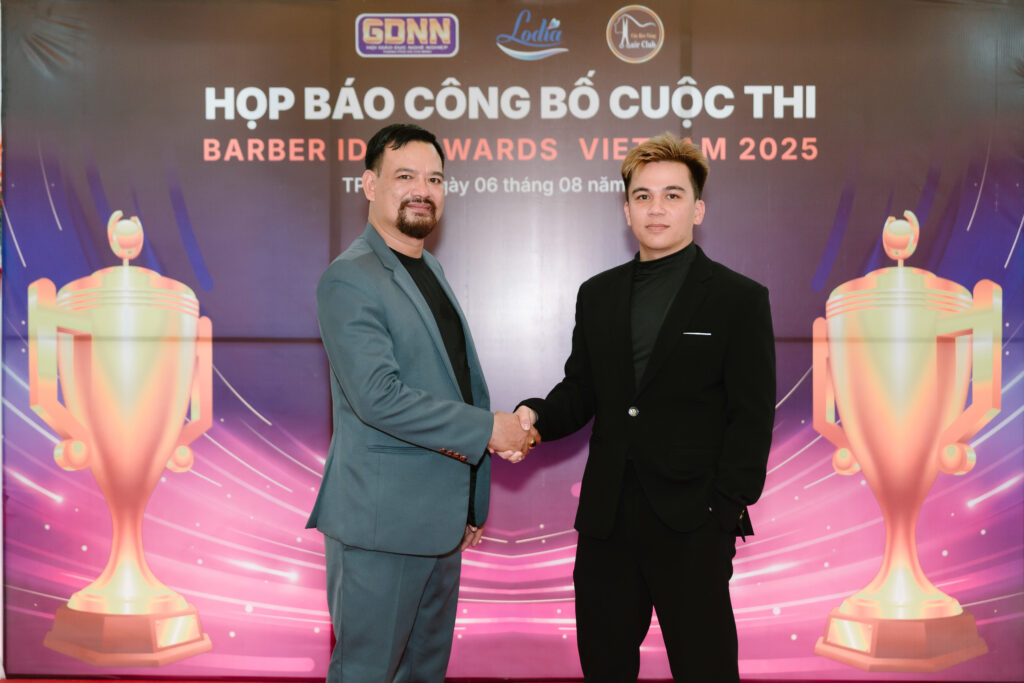 NGUYỄN SINH BARBER – “GIEO NGHỀ” CHỨ KHÔNG CHỈ LÀ MỘT THỢ CẮT TÓC.