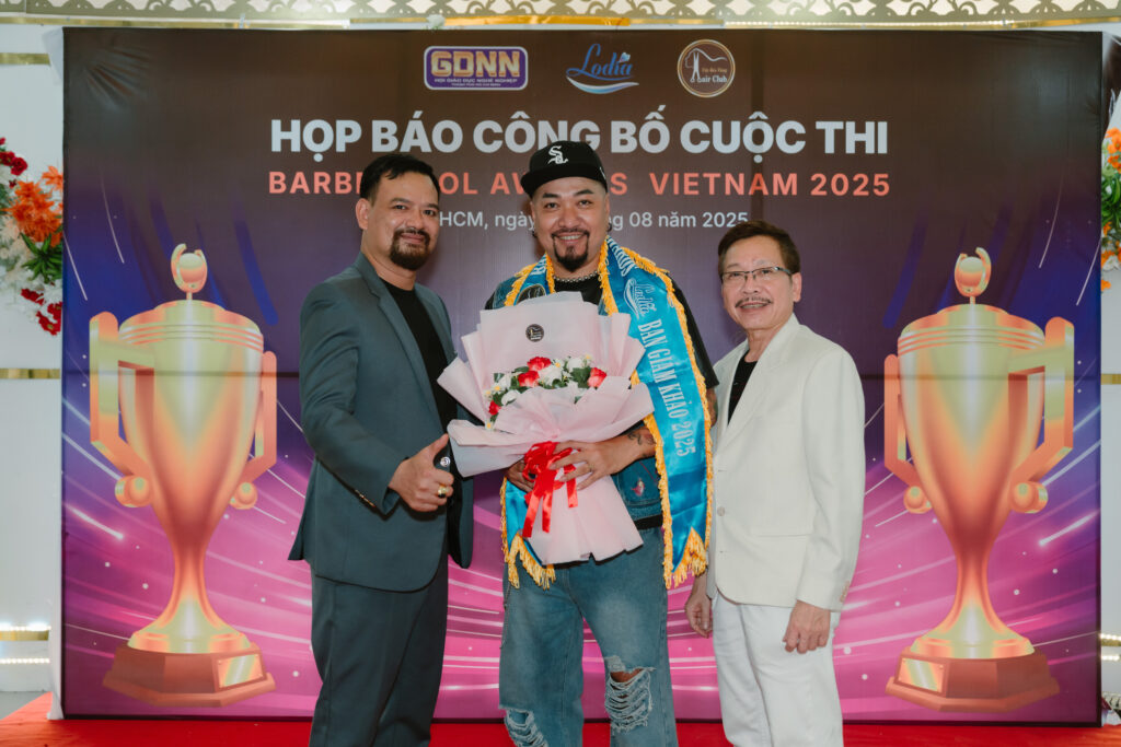 THẦY NGUYỄN NHÂN IDOL – GIEO HẠT NGHỀ TRÊN KHẮP MẢNH ĐẤT VIỆT
