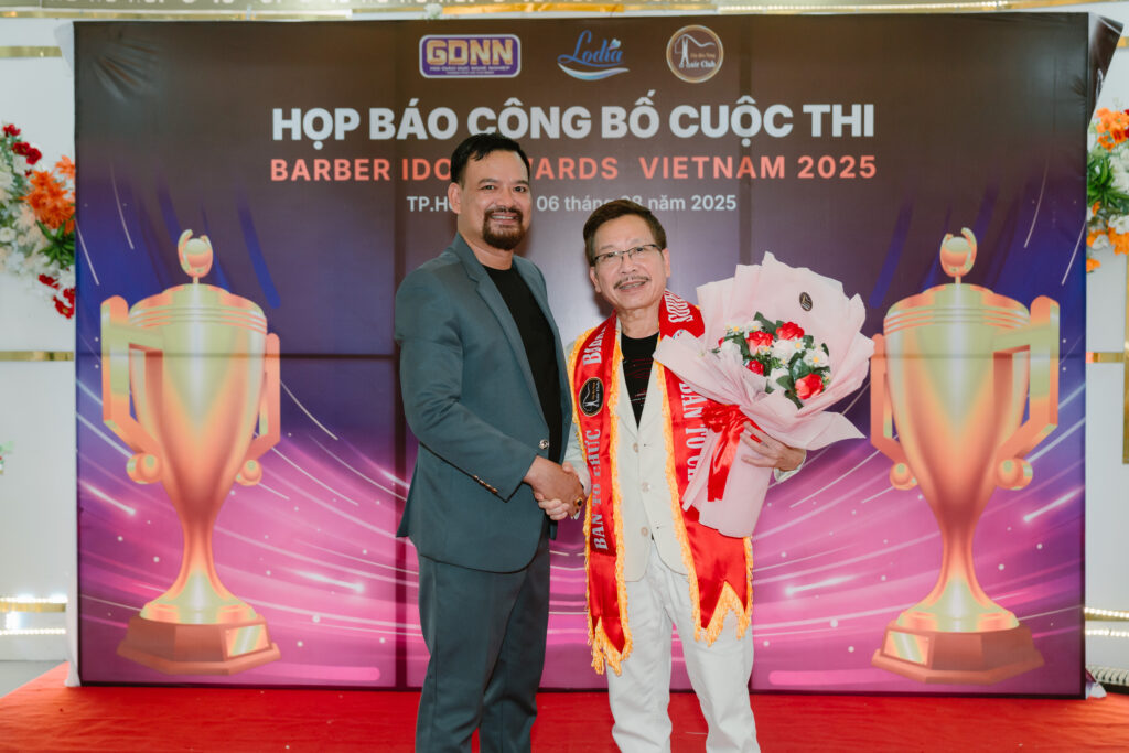 THẦY LÊ MỸ – CHỦ TỊCH HỘI CÂY KÉO VÀNG