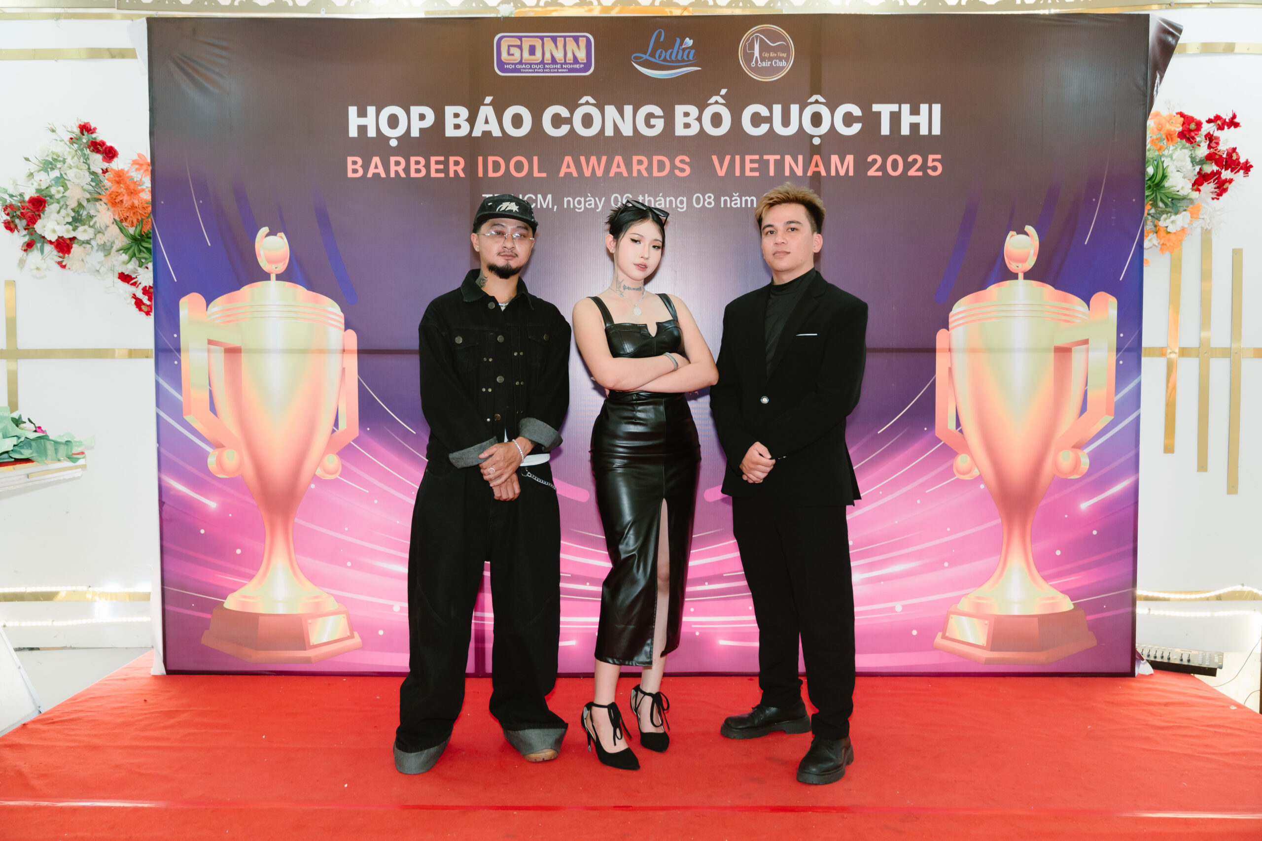 BAN GIÁM KHẢO BARBER IDOL VIET NAM 2025 TẠI HỌP BÁO CÔNG BỐ CUỘC THI 13 BAN GIÁM KHẢO BARBER IDOL VIET NAM 2025 TẠI HỌP BÁO CÔNG BỐ CUỘC THI