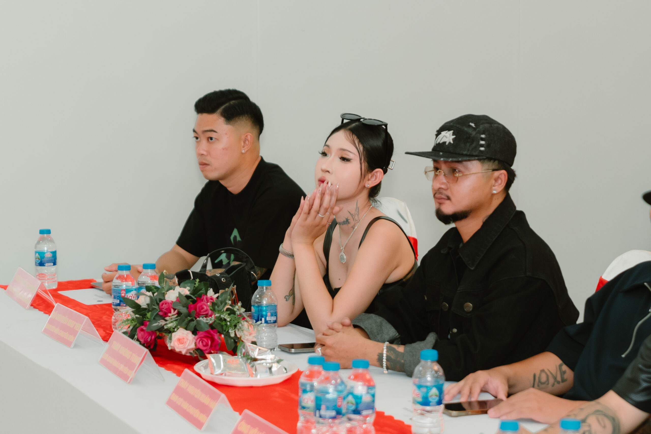 BAN GIÁM KHẢO BARBER IDOL VIET NAM 2025 TẠI HỌP BÁO CÔNG BỐ CUỘC THI 10 BAN GIÁM KHẢO BARBER IDOL VIET NAM 2025 TẠI HỌP BÁO CÔNG BỐ CUỘC THI