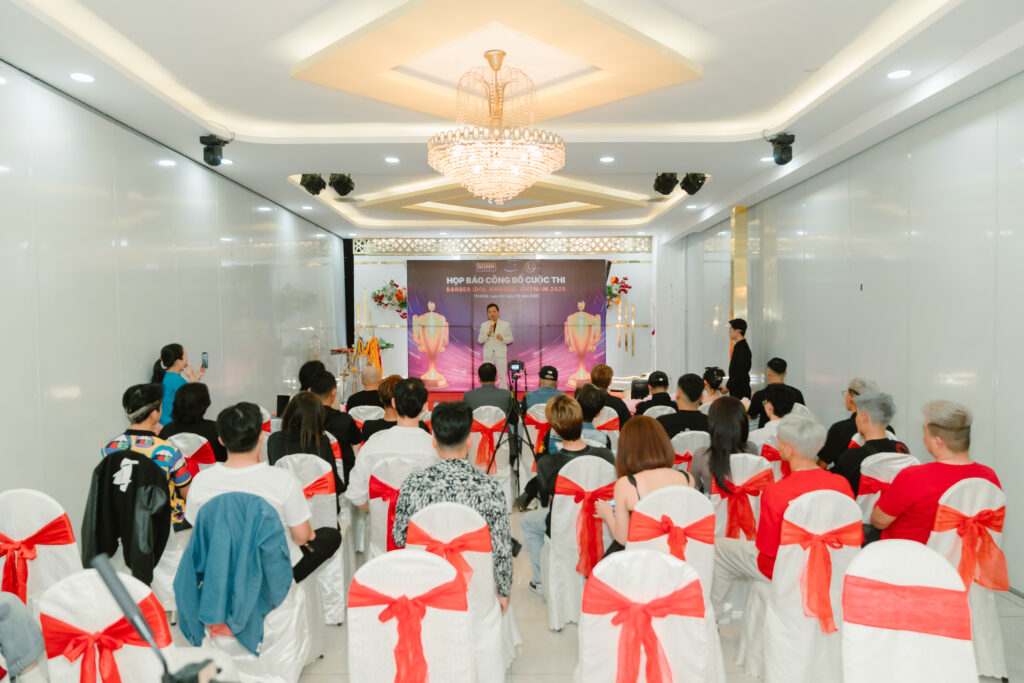 TRẦN MINH QUÂN –THOÁT KHỎI GIỚI HẠN VÔ HÌNH TẠI BARBER IDOL AWARDS VIETNAM 2025