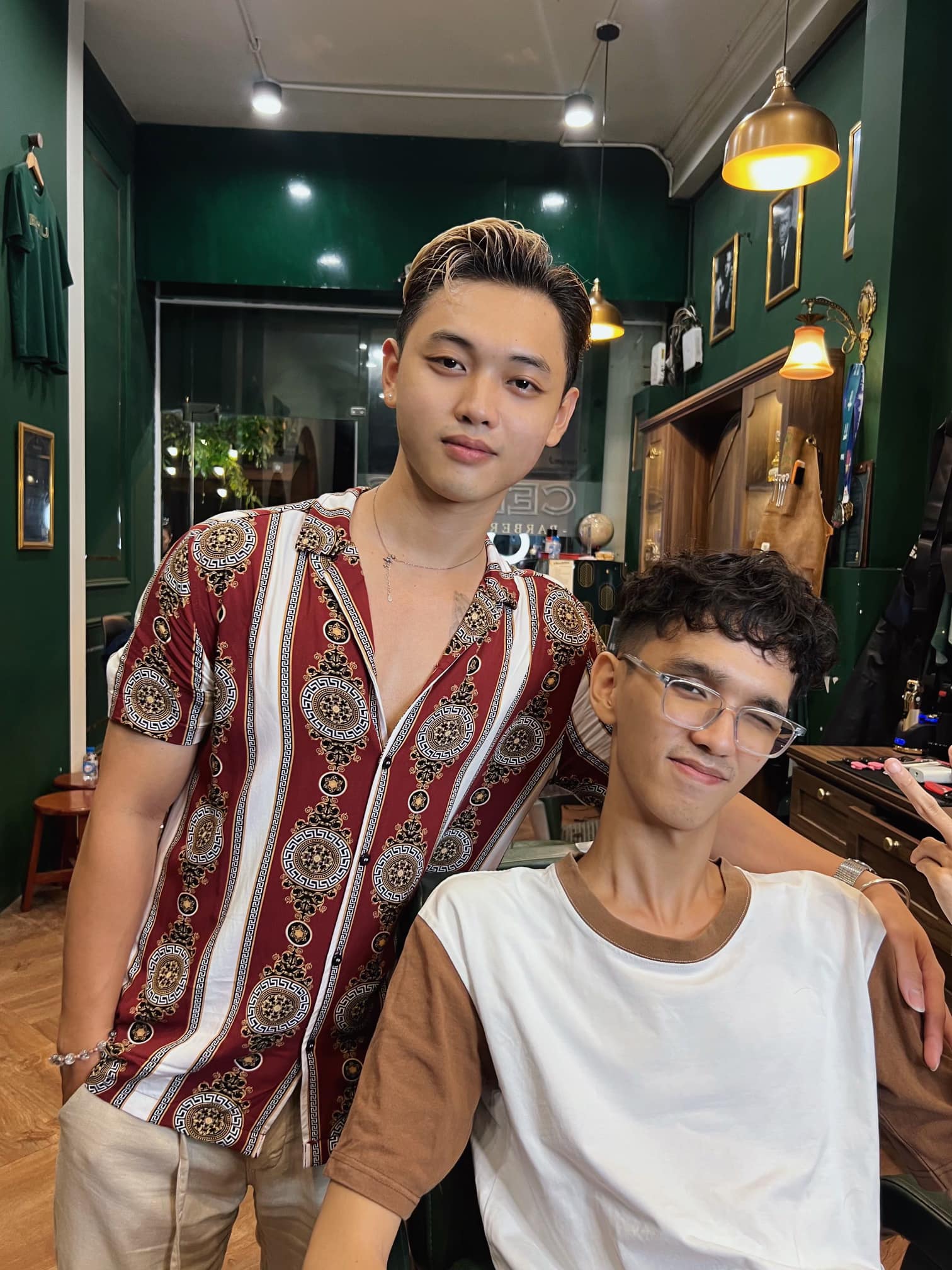 ĐỖ HOÀNG MINH – NGỌN LỬA KHÔNG BAO GIỜ TẮT TẠI BARBER IDOL AWARDS VIETNAM 2025 3 ĐỖ HOÀNG MINH – NGỌN LỬA KHÔNG BAO GIỜ TẮT TẠI BARBER IDOL AWARDS VIETNAM 2025