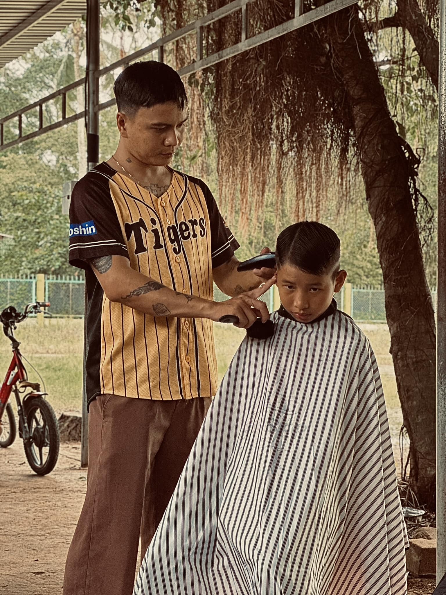 HUỲNH NHẤT DUY – DẤU ẤN CỦA SỰ BỨT PHÁ TẠI BARBER IDOL AWARDS VIETNAM 2025 4 HUỲNH NHẤT DUY – DẤU ẤN CỦA SỰ BỨT PHÁ TẠI BARBER IDOL AWARDS VIETNAM 2025