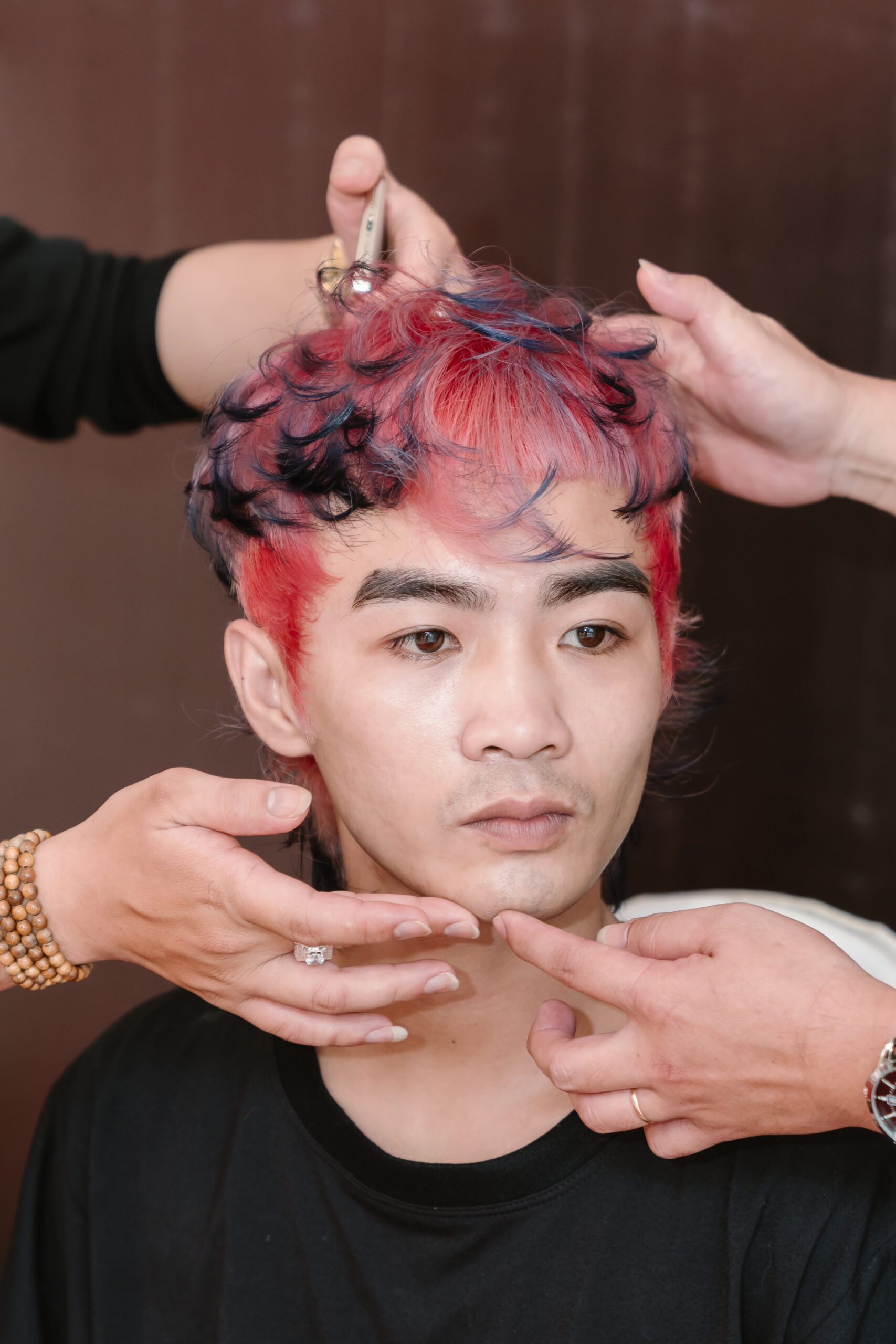 SẢN PHẨM OMBRE – SỰ HÒA QUYỆN GIỮA NGHỆ THUẬT MÀU SẮC & KỸ THUẬT ĐƯỜNG CẮT