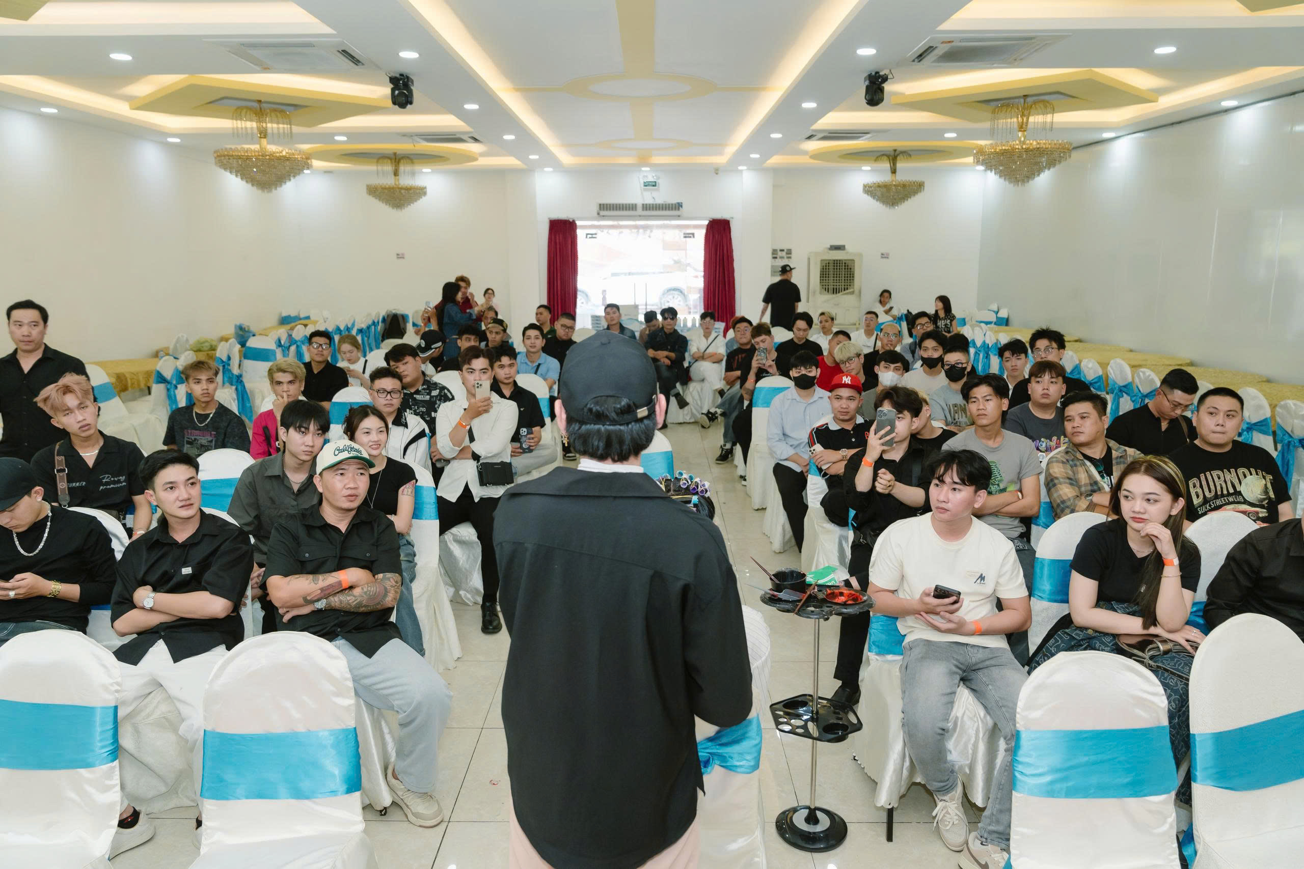 WORKSHOP “UỐN – NHUỘM – FADE: TỪ KIẾN THỨC ĐẾN THỰC THI” – MỘT DẤU ẤN ĐÁNG NHỚ