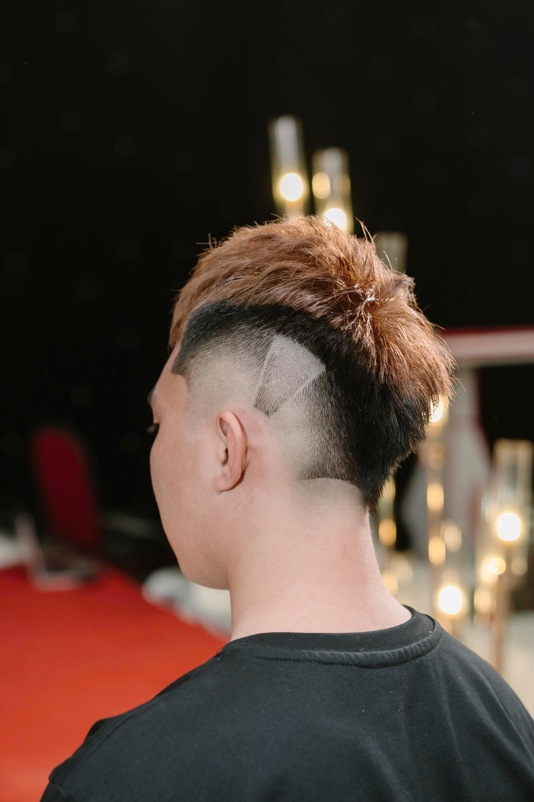 HÒA SẮC & ĐƯỜNG FADE – TÁC PHẨM ĐỈNH CAO TỪ CÔ NHƯ YEE VÀ THẦY CHÂU BARBER 8 HÒA SẮC & ĐƯỜNG FADE – TÁC PHẨM ĐỈNH CAO TỪ CÔ NHƯ YEE VÀ THẦY CHÂU BARBER